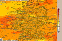 Extreme Hitze bei meist wolkenlosem Himmel